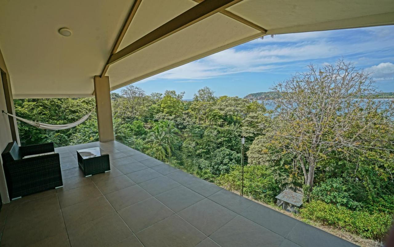 Nammbu Beach Front Bungalows Самара Экстерьер фото
